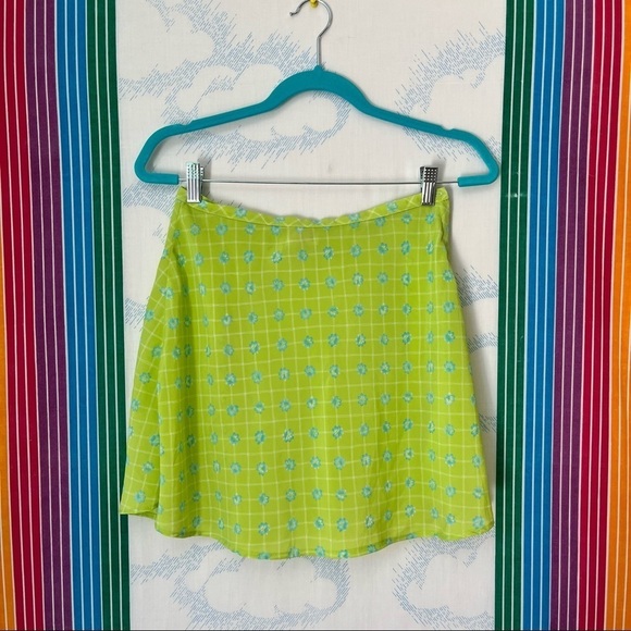 VINTAGE lime green floral print skater mini skirt trendy 27 waist euphoria - Picture 6 of 10
